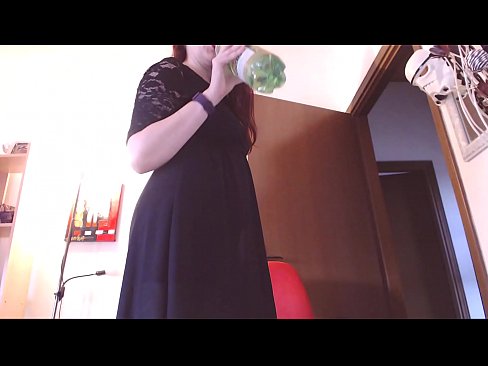 ❤️ Yon esklav soumèt ki renmen kilòt sal ak apetisan oblije masturbe apre li fin gade videyo sa a! ❤ Videyo pònografi nan nou ﹏