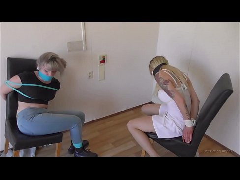 ❤️ Dejwe / mare ak gagged / demwazel nan detrès ❤ Videyo pònografi nan nou ﹏